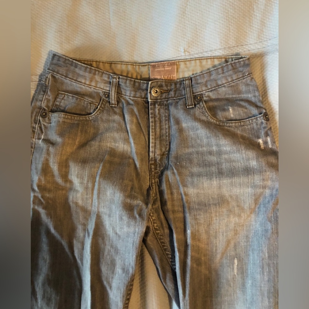 Wrangler Straight Fit Jeans